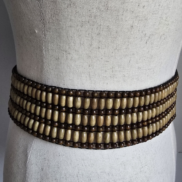 Chico's Maple Brown Tan Wood Beaded Stretch Statement Wide Belt, OS One Size - Picture 5 of 8